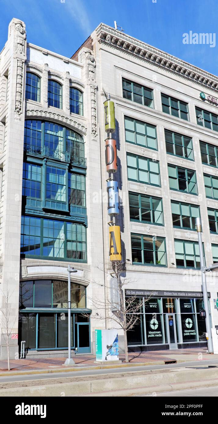 Lo storico edificio restaurato risalente al 1912 ospita attualmente l'ideastream WCPN, il Westfield Insurance Studio Theatre, WVIZ/PBS, tra gli altri. Foto Stock