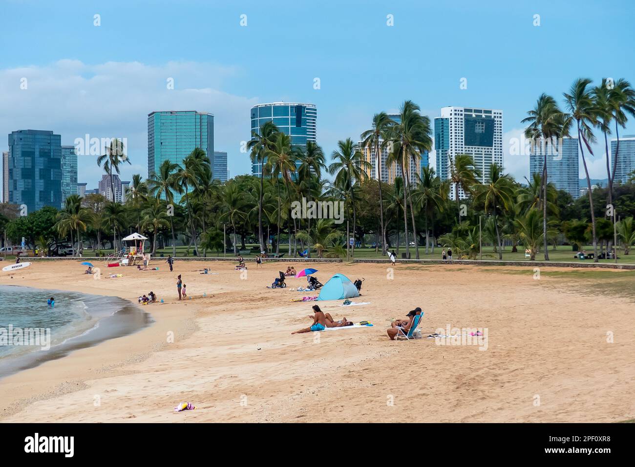 Hawaii, Stati Uniti d'America: Spiaggia di Ala Moana di Honolulu Foto Stock