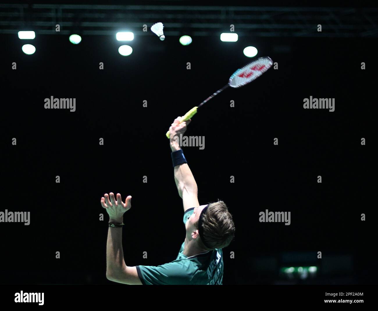 Utilita Arena, Birmingham, Regno Unito. 16th Mar, 2023. 2023 YONEX All England Open Badminton Championships Day 3 Round of 16; Viktor AXELSEN contro NG Tze Yong, Viktor AXELSEN gioca un colpo di credito: Action Plus Sports/Alamy Live News Foto Stock