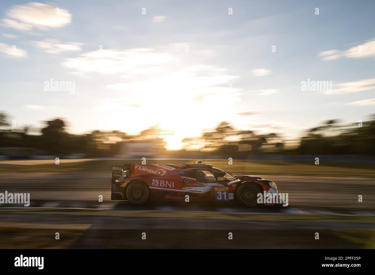 Sebring, 17/03/2023, 31 GELAEL Sean (idn), HABSBURG-LOTHRINGEN Ferdinand (aut), FRIJNS Robin (nld), Team WRT, Oreca 07 - Gibson, in azione durante le 1000 miglia di Sebring 2023, 1st° round del Campionato Mondiale di Endurance FIA 2023 sul circuito Internazionale di Sebring, dal 15 al 17 marzo, 2023 sul circuito internazionale di Sebring a Sebring, Florida, USA - Foto: Jan-patrick Wagner/DPPI/LiveMedia Foto Stock