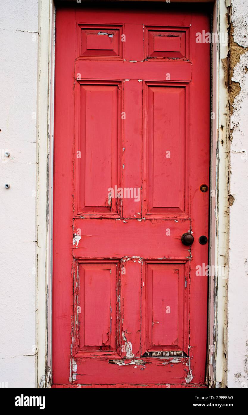 Vecchio porta rosa sbiadita, Humber Dock, Hull, Inghilterra Foto Stock