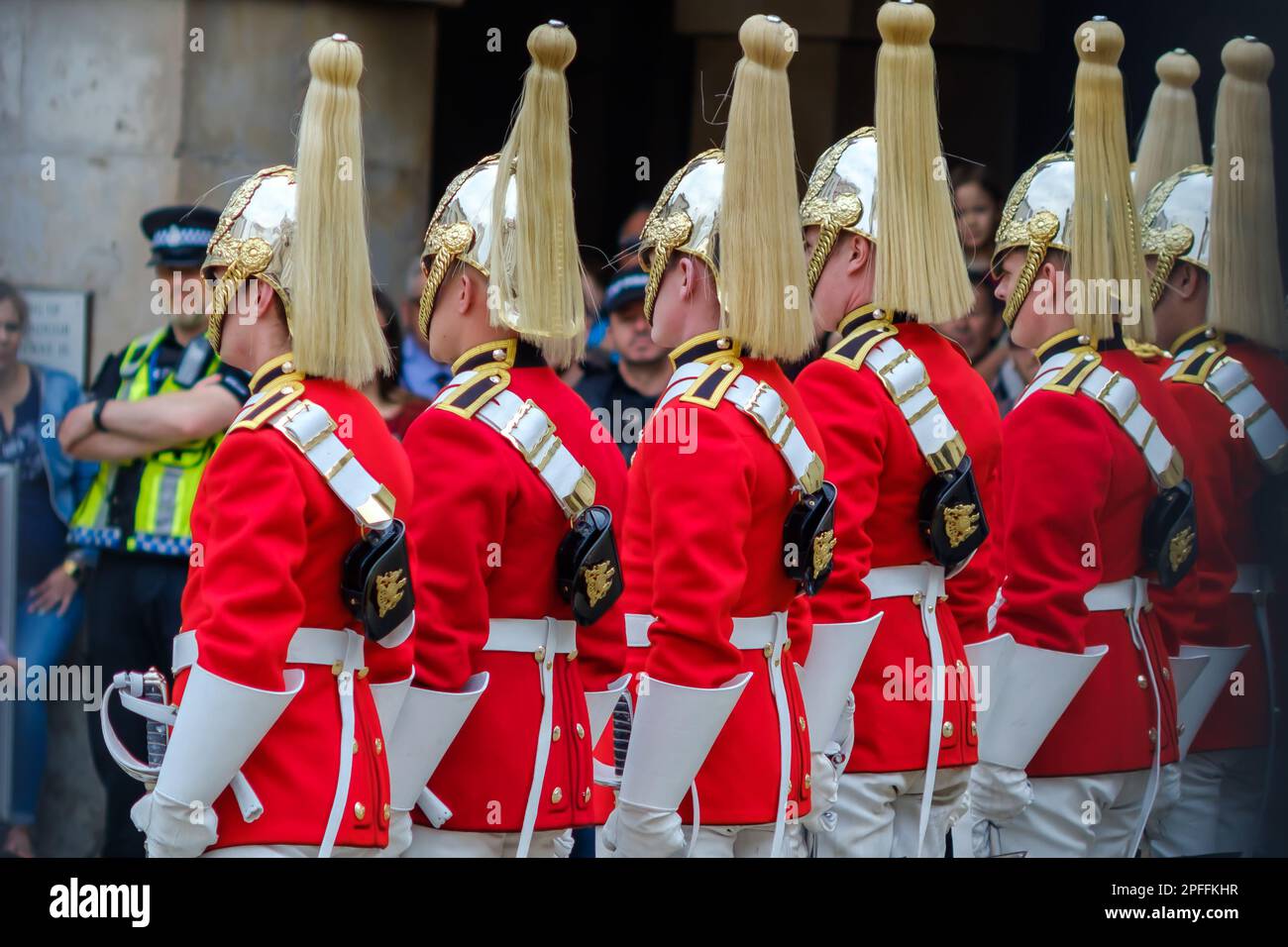 Londra, Regno Unito - 23 maggio 2018 : Vista delle guardie di vita della cavalleria della famiglia del Queens che rimangono fermi Foto Stock