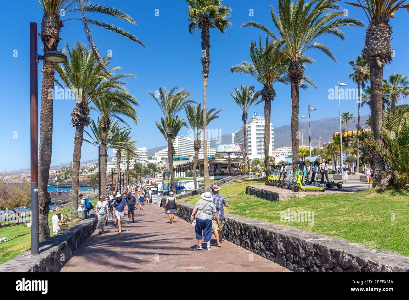 Percorso per Playa de El Bobo, Avenue Rafael Puig Lluvina, Playa de las Américas, Tenerife, Isole Canarie, Regno di Spagna Foto Stock