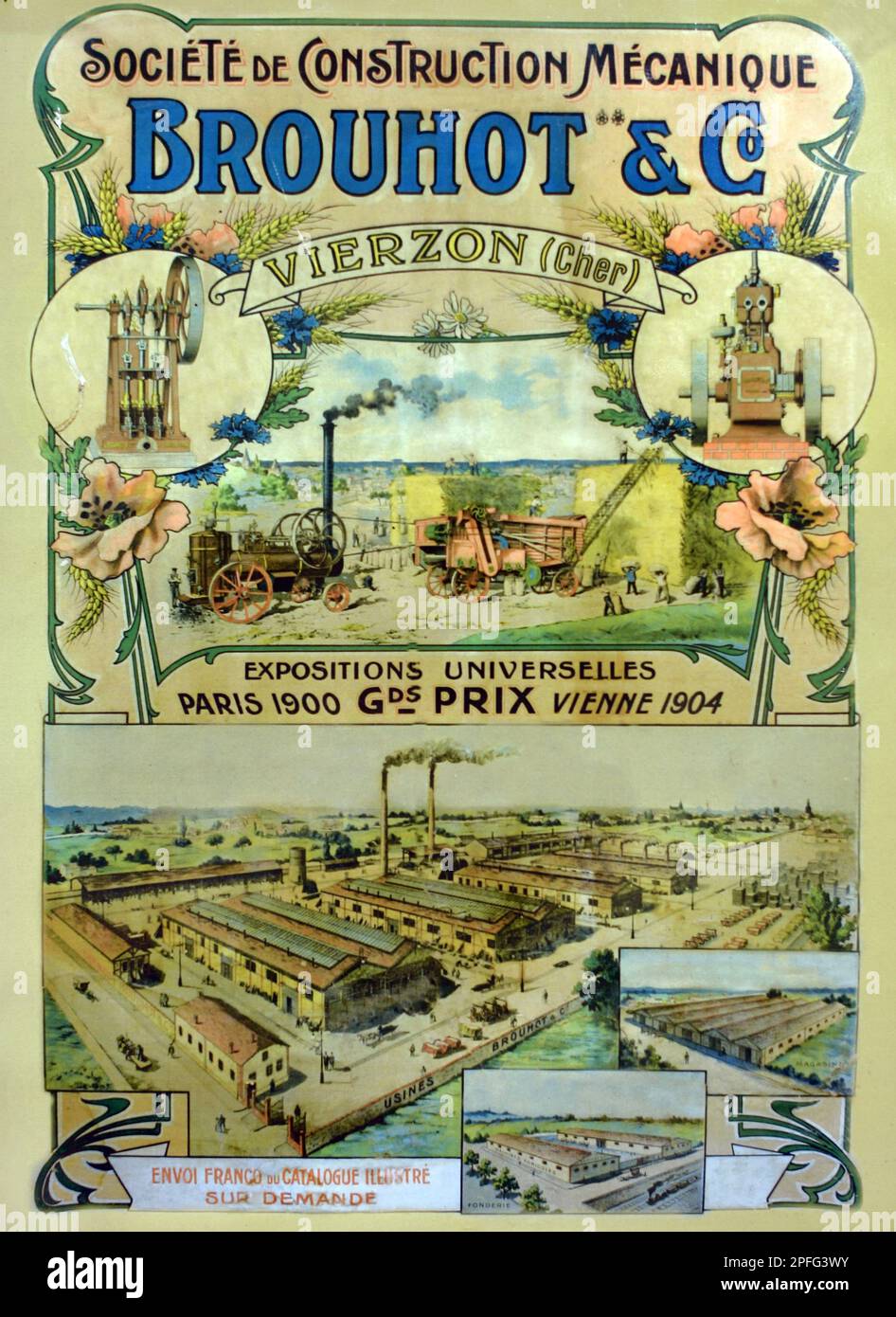 Poster antico o storico d'epoca o pubblicità per i macchinari agricoli francesi Brouhot con immagini di contadini francesi scena agricola, Haymaking e Early Steam Engine Harvester Vierzon Cher Francia. Illustrazione di vintage o Historic Art Nouveau all'inizio del c20th c1910. Foto Stock