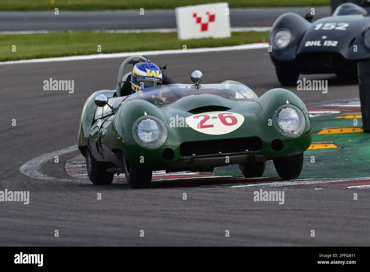 Bernado Hartogs, Will Nuthall, Lotus 15 Series 3, RAC Woodcote Trophy & Stirling Moss Trophy per le vetture sportive pre ’56 e pre ’61, un’ora di gara con Foto Stock