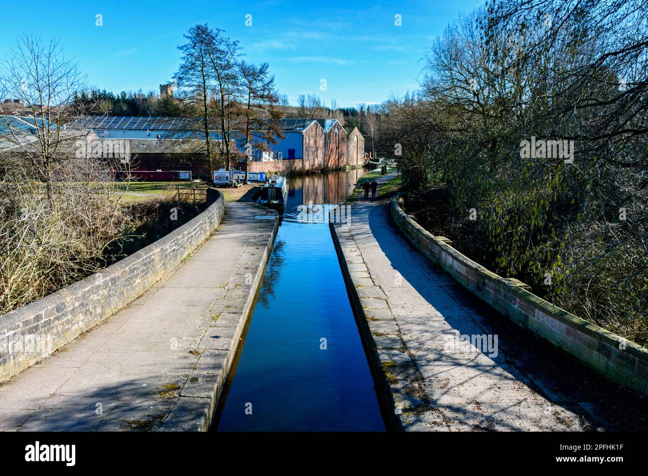 Dukinfield acquedotto, che porta il Peak Forest canal oltre il fiume domare a Portland Basin, Ashton-under-Lyne, Tameside, Manchester, Inghilterra, Regno Unito Foto Stock