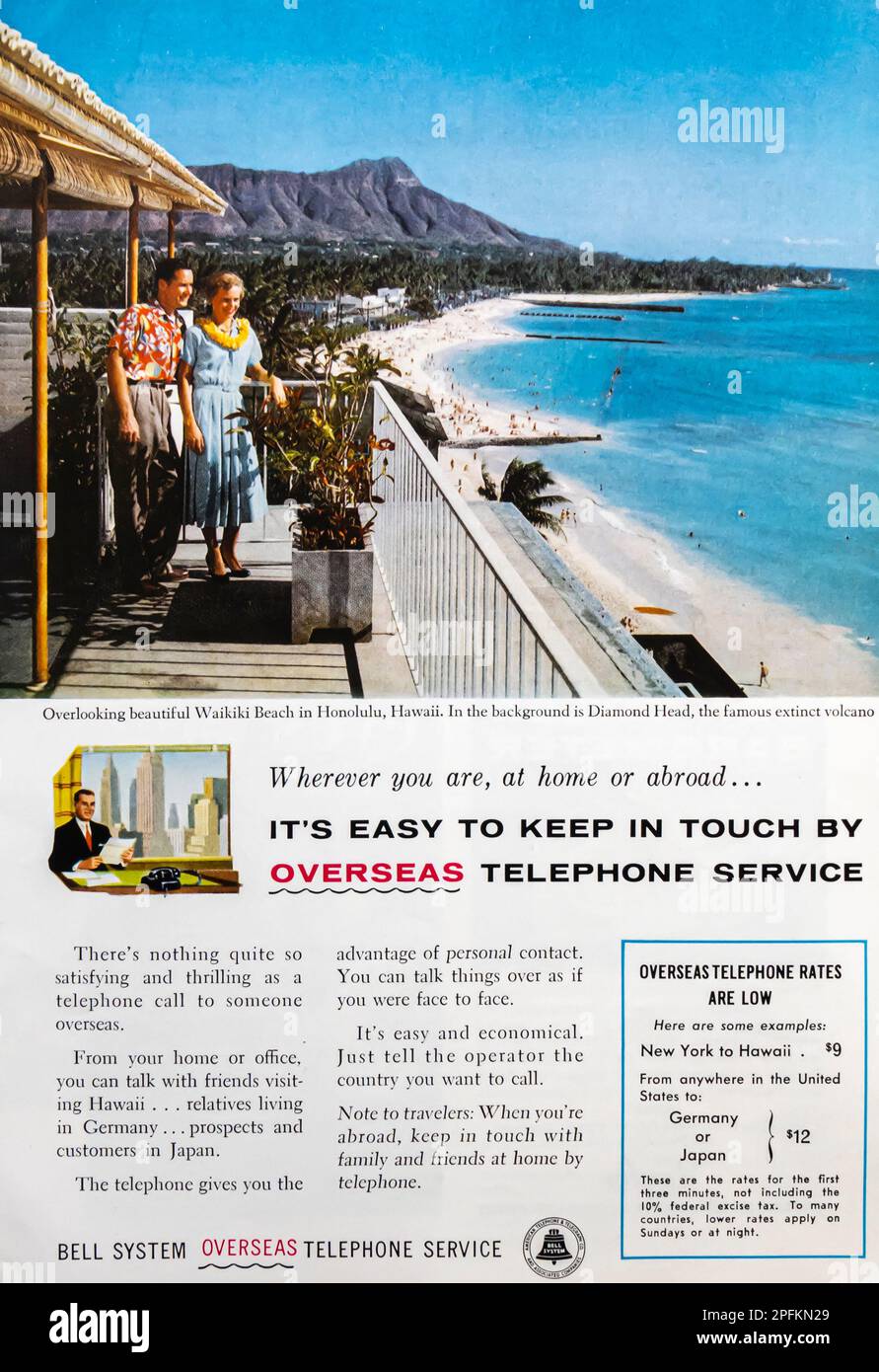 Bell Systems Servizio telefonico estero spot in una rivista NatGeo, ottobre 1956 Foto Stock
