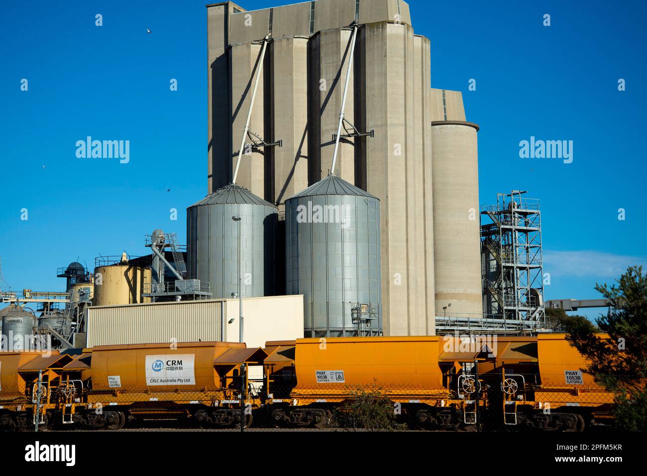 Port Adelaide, Australia - 23 maggio 2022: Cargill fornisce prodotti alimentari, agricoli, finanziari e industriali e servizi al mondo Foto Stock