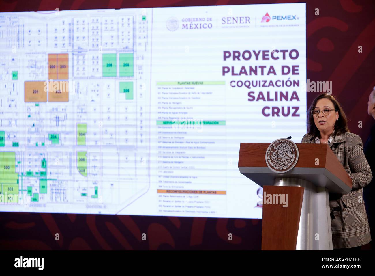 Città del Messico, Messico. 16th Mar, 2023. Il Segretario dell'energia, Rocio Nahle Garcia durante la conferenza stampa del Presidente del Messico, Andres Manuel Lopez Obrador, prima dei giornalisti al Palazzo Nazionale di Città del Messico. Il 16 marzo 2023 a Città del Messico. (Foto di Luis Barron/Eyepix Group/Sipa USA) Credit: Sipa USA/Alamy Live News Foto Stock