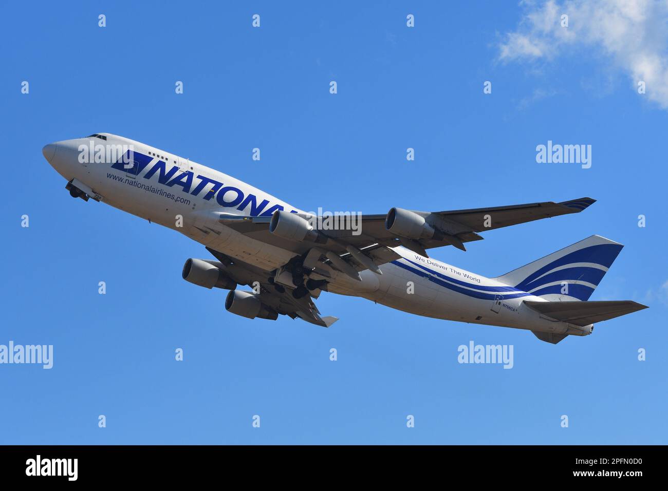 Tokyo, Giappone - 30 dicembre 2021: National Airlines Boeing 747-400BCF (N756CA). Foto Stock