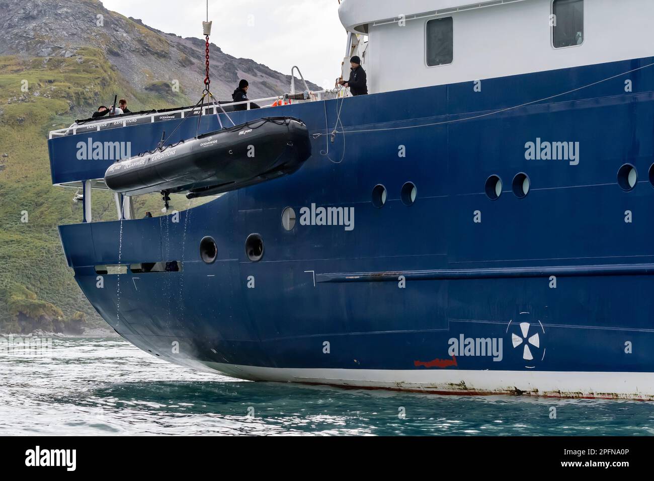 Georgia del Sud, St. Baia di Andrews. La nave da crociera Hondius Foto Stock