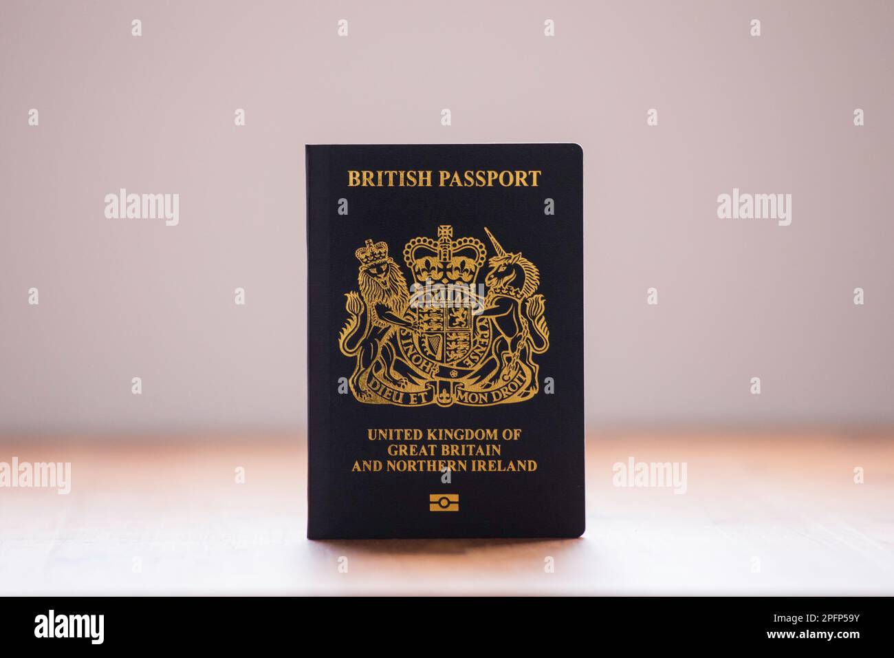Copertina del passaporto britannico Foto Stock