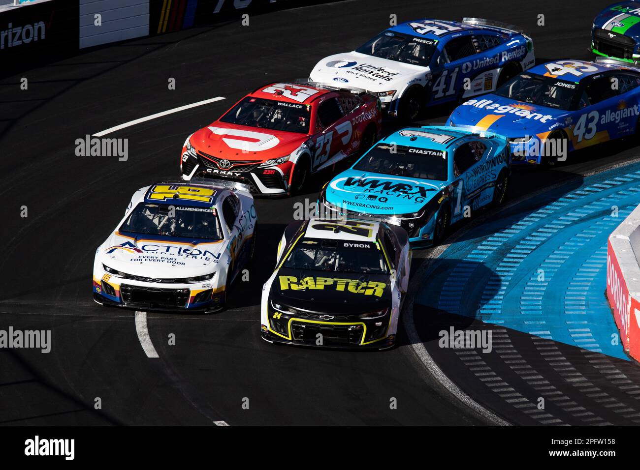 WILLIAM BYRON (24) batte per posizione durante il Busch Light Clash al Coliseum di Los Angeles Memorial Coliseum di Los Angeles, CA. Foto Stock