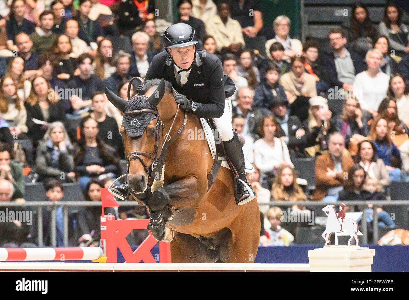 Willem Greve gareggia nel Saut Hermes Jumping CSI 5 al Grand Palais Ephemere il 18 marzo 2023 a Parigi, in Francia. Foto di Laurent Zabulon/ABACAPRESS.COM Credit: Abaca Press/Alamy Live News Foto Stock