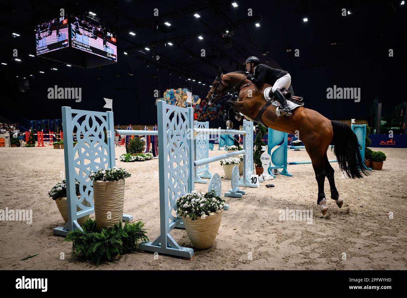 Willem Greve gareggia nel Saut Hermes Jumping CSI 5 al Grand Palais Ephemere il 18 marzo 2023 a Parigi, in Francia. Foto di Laurent Zabulon/ABACAPRESS.COM Credit: Abaca Press/Alamy Live News Foto Stock