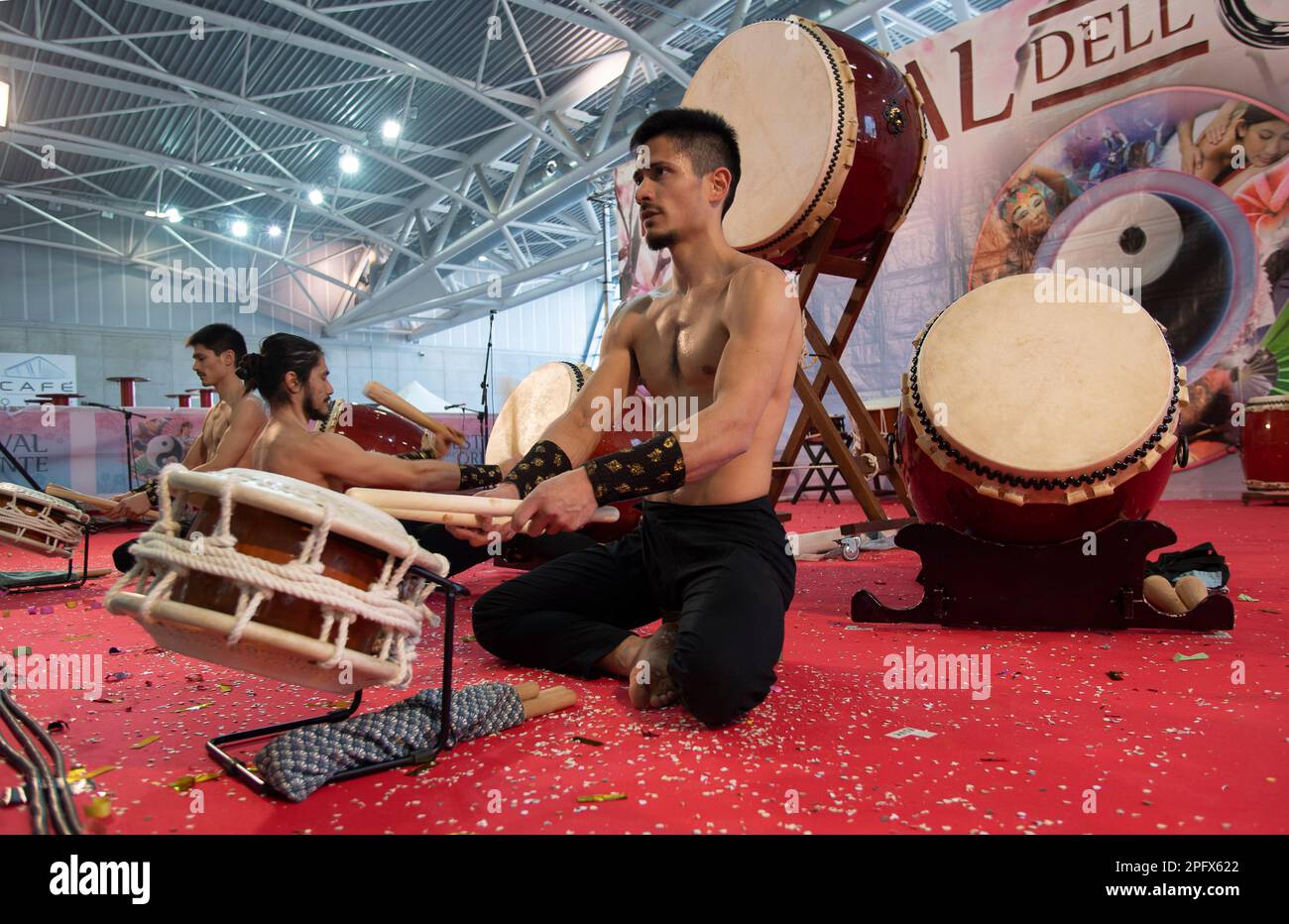 Italia Piemonte Torino Festival dell'Oriente 2023 - Munedaiko Japanese Taiko tamburi Credit: Realy Easy Star/Alamy Live News Foto Stock