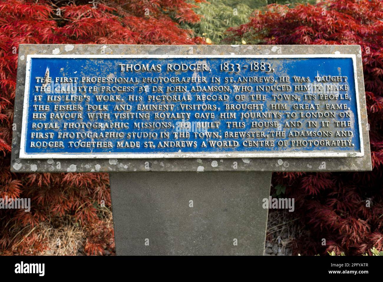 Thomas Rodger, 1833 - 1883. Memoriale per il fotografo a St Andrews - St Andrews, Scozia, Regno Unito Foto Stock Thomas Rodger, 1833 - 1883. Memoriale per il fotografo a St Andrews - St Andrews, Scozia, Regno Unito Foto Stock