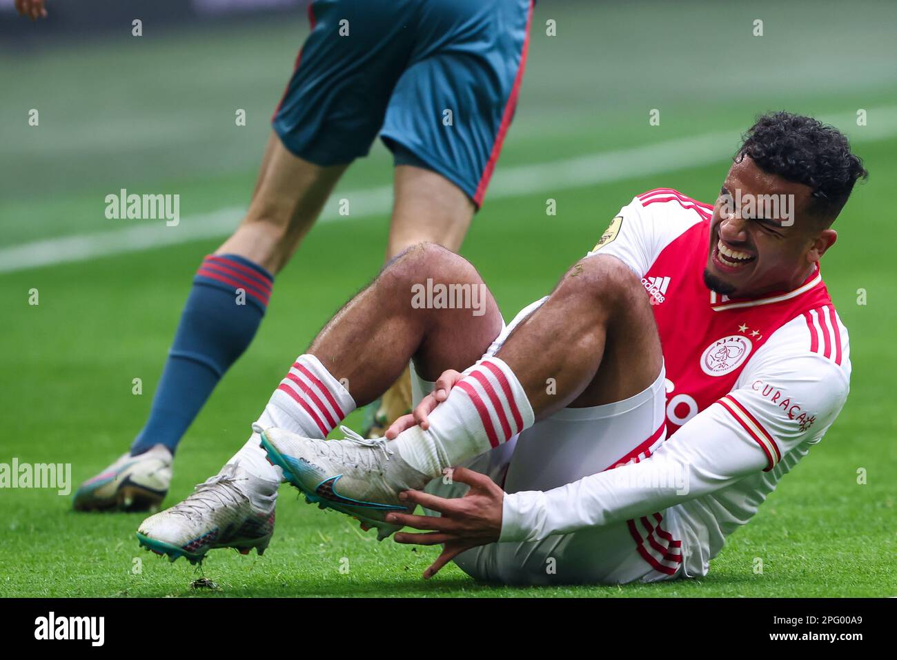 19-03-2023: Sport: AJAX contro Feyenoord AMSTERDAM, PAESI BASSI - MARZO 19: Oussama Idrissi (Feyenoord Rotterdam) e Owen Wijndal (Ajax) durante il matc Foto Stock