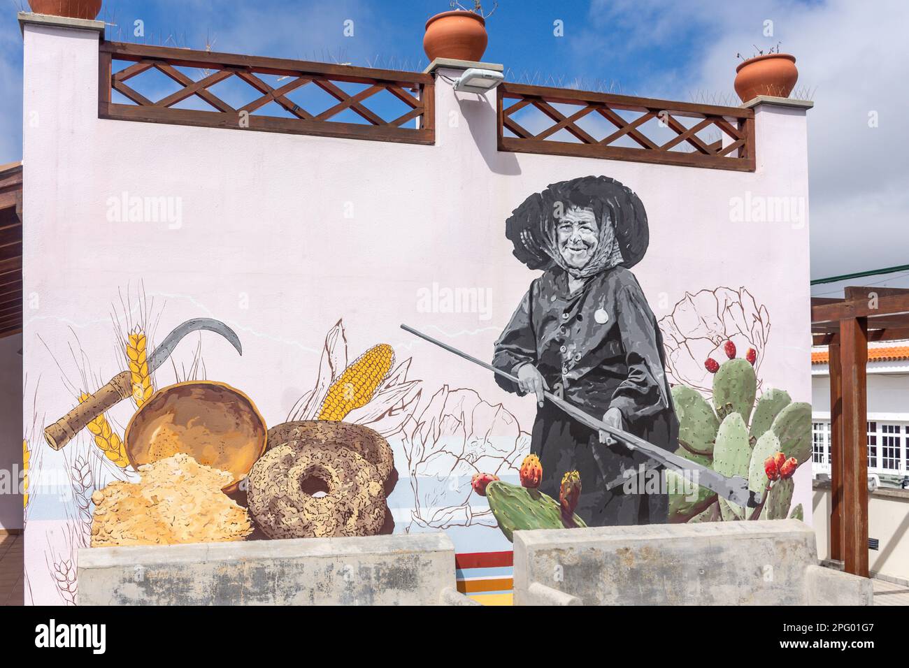Murale murale di operaia locale, Calle Antonio Pino Pérez, El Paso, Ciudad de El Paso, la Palma, Isole Canarie, Spagna Foto Stock