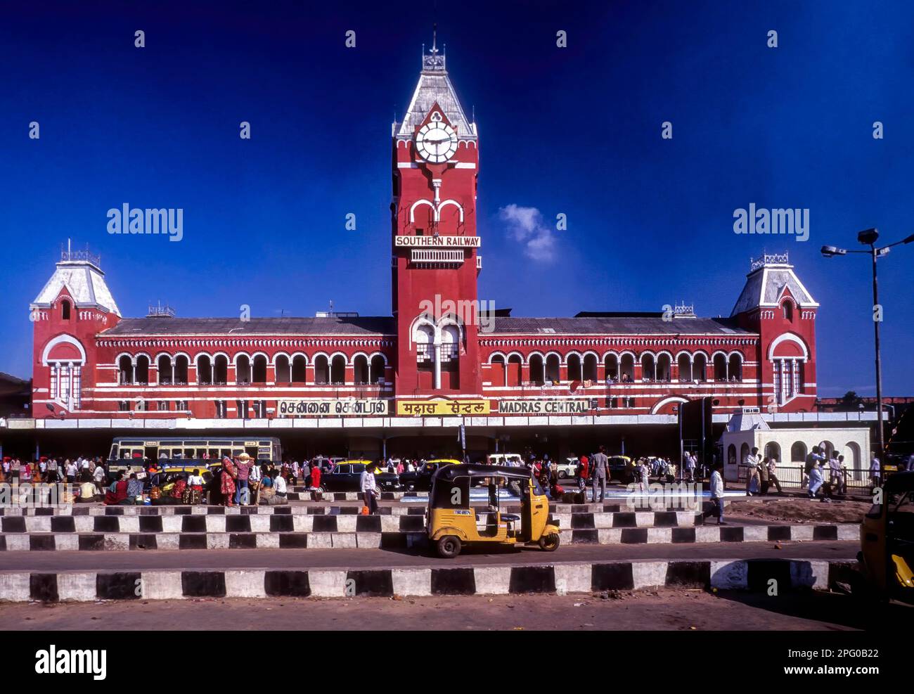 Stazione ferroviaria centrale di Chennai Madras, Tamil Nadu, India del Sud, India, Asia Foto Stock