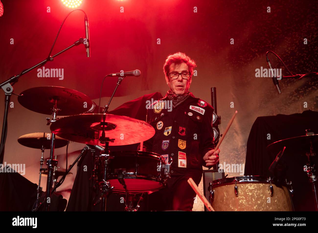 Slim Jim Phantom Trio che si esibisce su St. Giornata dei Patricks al Barrowland Glasgow con le dita rigide il 17th marzo 2023 Foto Stock