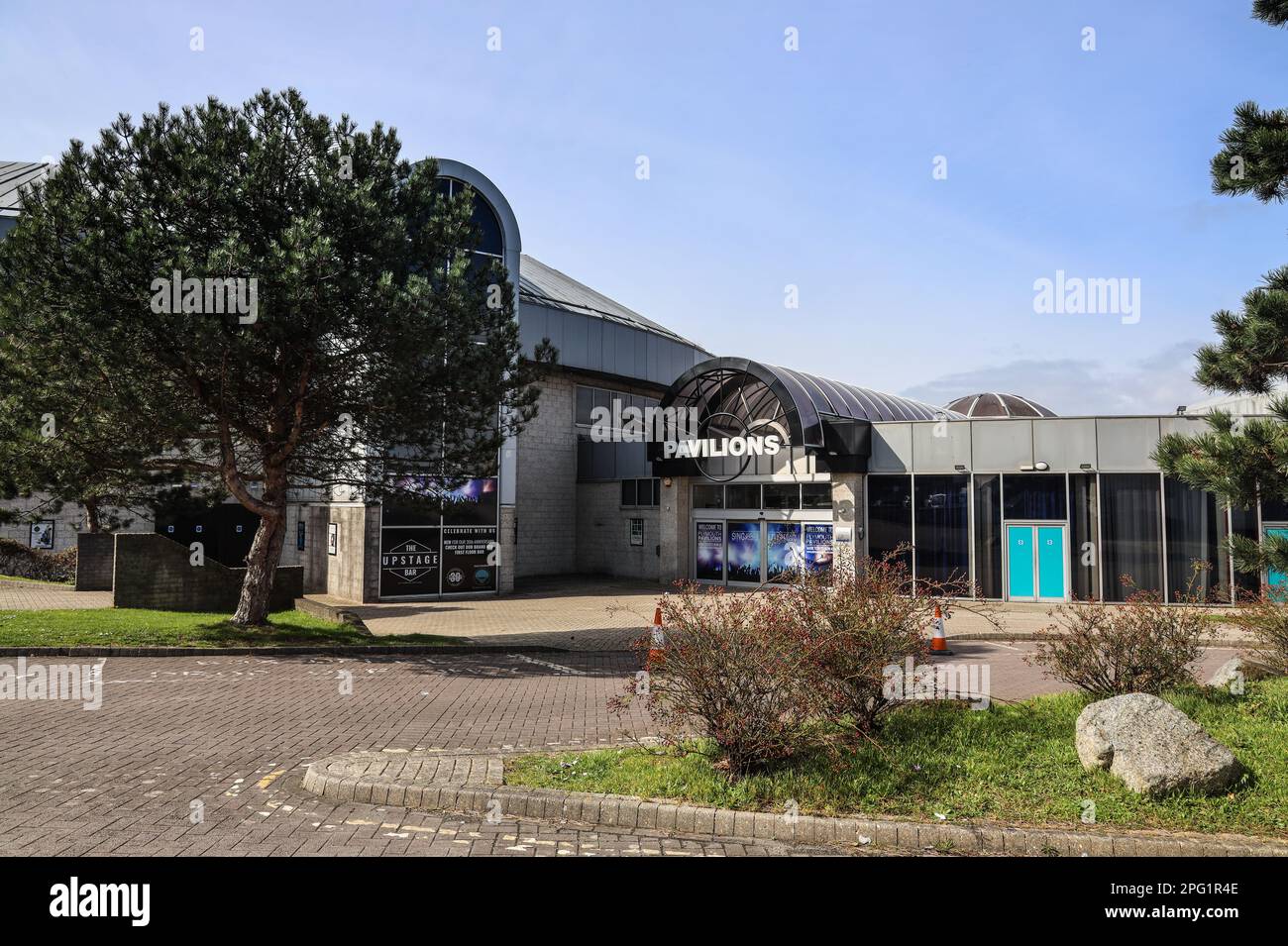 Plymouth Pavilions arena polivalente per musica e mostre e una pista di pattinaggio su ghiaccio. Costruito dal comune di Plymouth ora gestito da una società privata Foto Stock