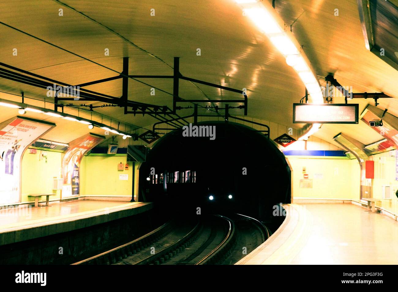 Metropolitana di Napoli Foto Stock