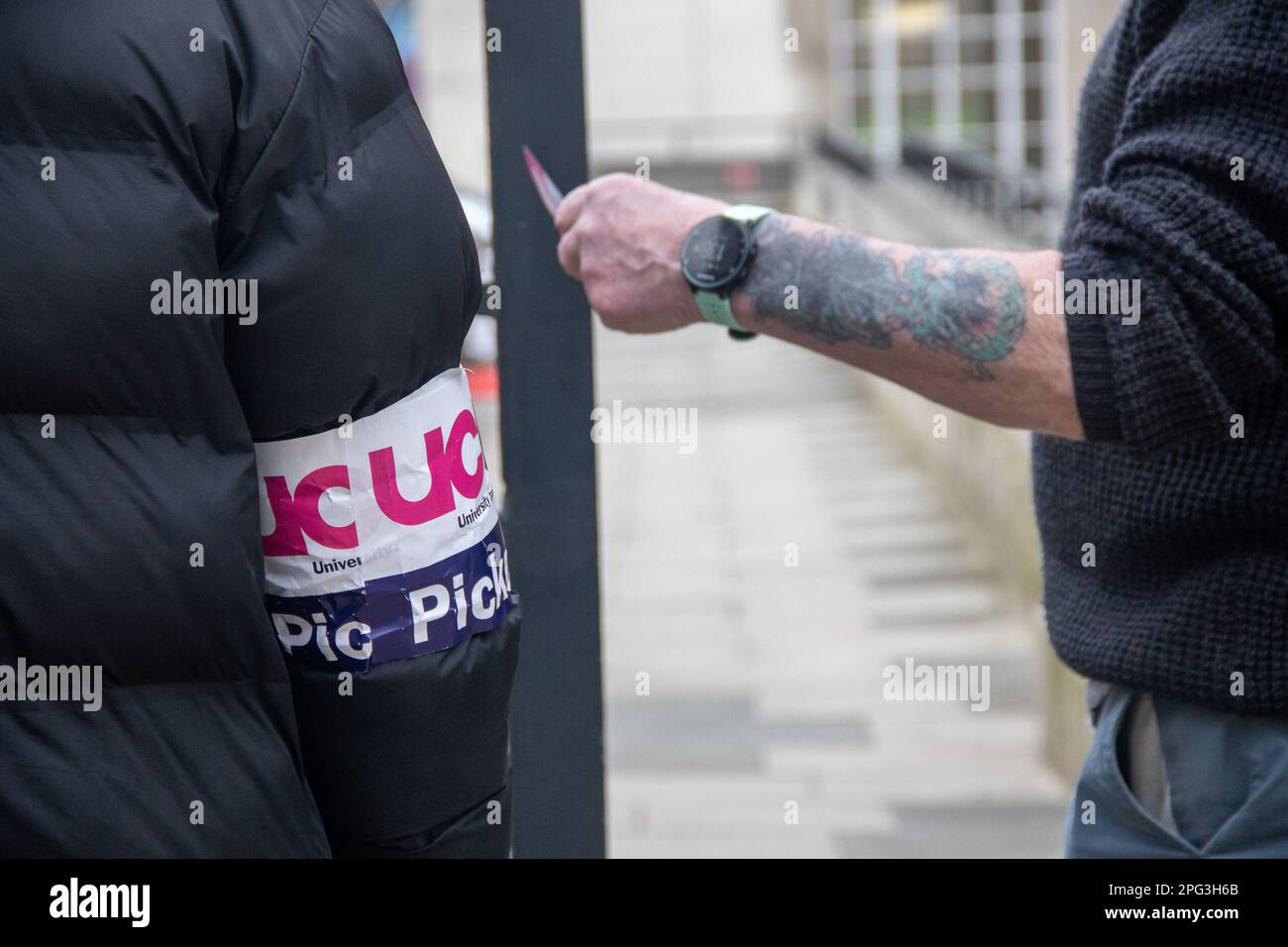 Londra, Regno Unito - 20 marzo 2023: Il personale dell'Università di Londra, SOAS e Birkbeck, è attualmente in sciopero e tiene pickets ufficiali a sostegno della retribuzione equa. Oggi, 150 università e college in tutto il Regno Unito, rappresentate da UCU, partecipano all'azione di sciopero. Credit: Sinai Noor/Alamy Live News Foto Stock