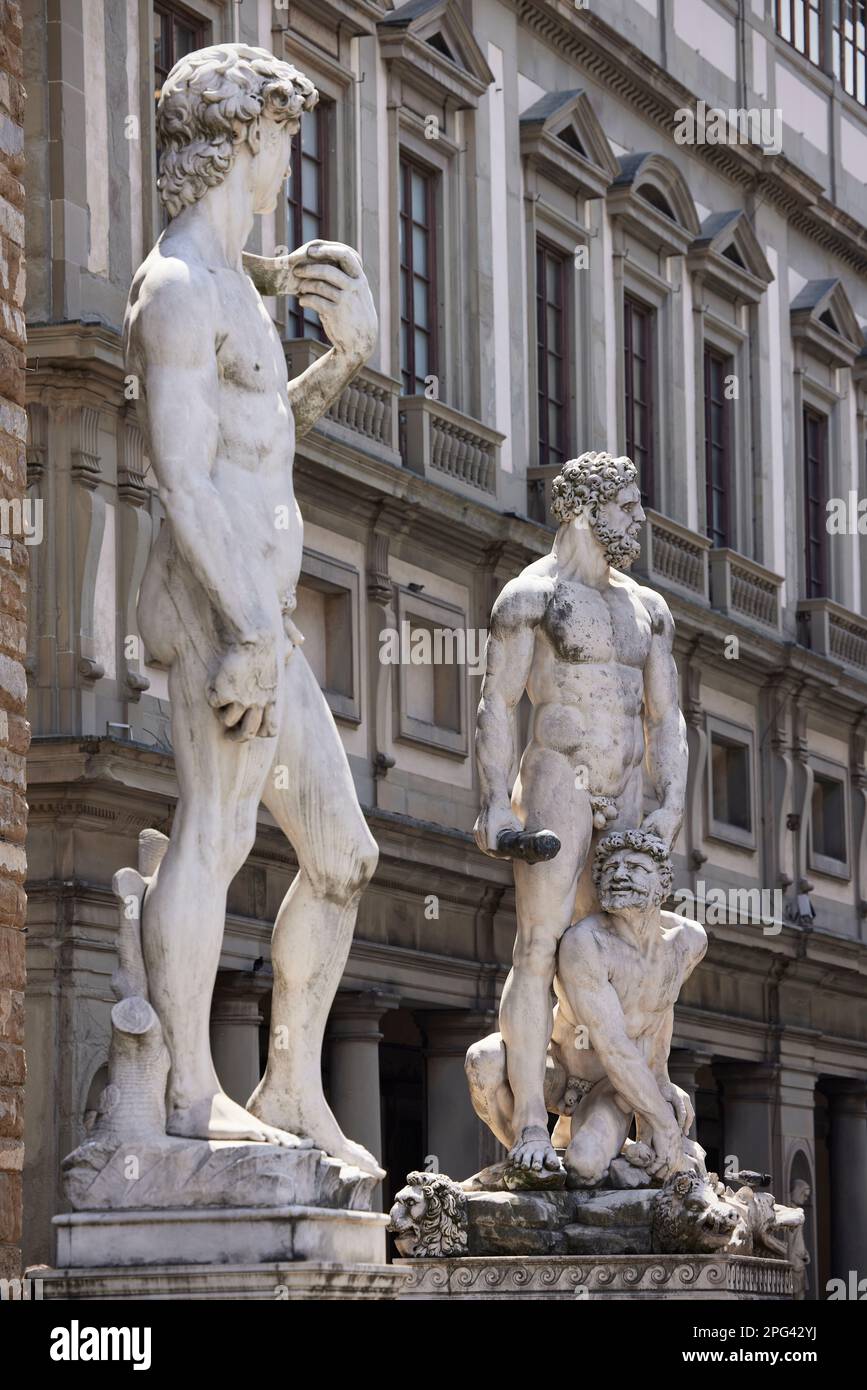 Statua di Davide ed Ercole e Caco, Piazza della Signoria, Firenze, Italia Foto Stock
