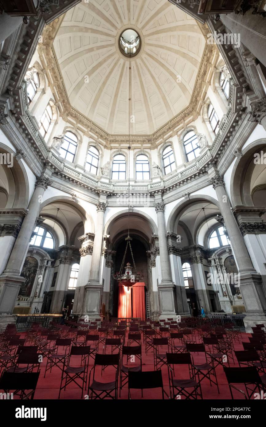 Interno della Chiesa di San Giorgio maggiore sull'Isola di San Giorgio maggiore. Venezia, Italia Foto Stock