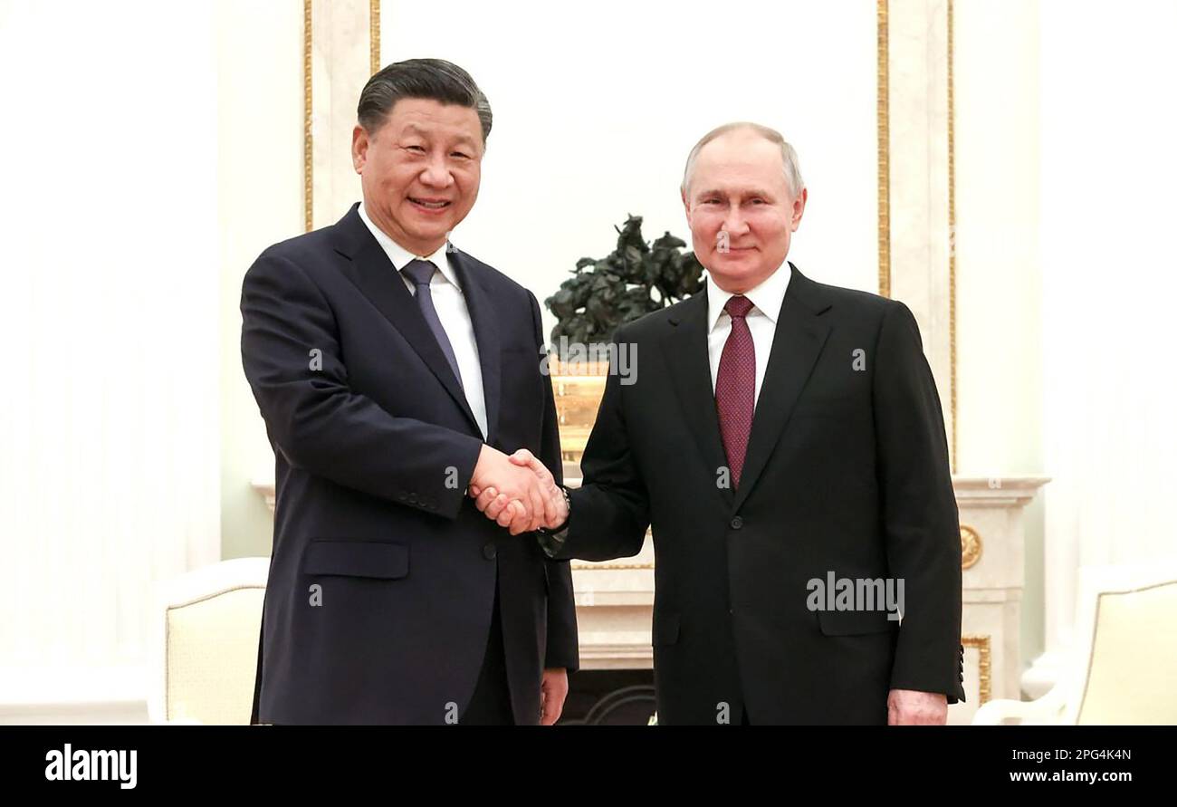 Mosca, Russia. 20th Mar, 2023. Il presidente russo Vladimir Putin incontra il presidente cinese Xi Jinping al Cremlino di Mosca lunedì 20 marzo 2023. Foto di Kremlin Pool/UPI Credit: UPI/Alamy Live News Foto Stock