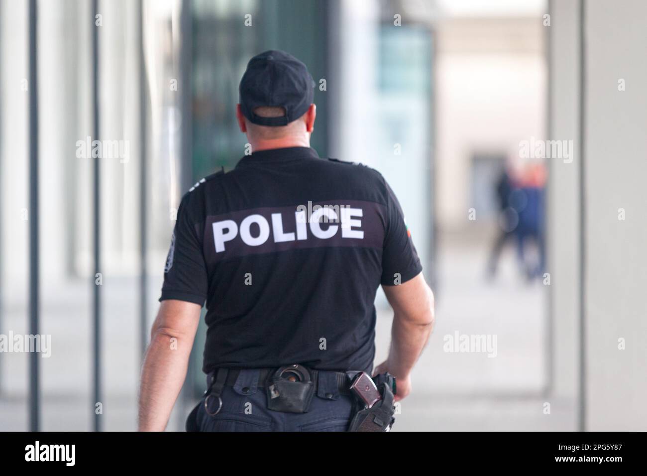 Sofia, Bulgaria - 19 2019 maggio: Pattugliamento di poliziotti nel centro della città. Foto Stock