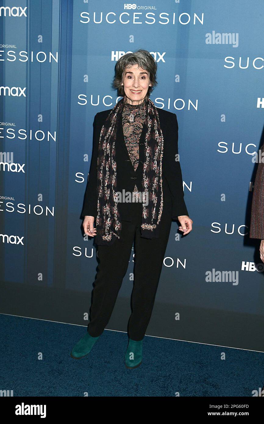 Anna Stuart partecipa alla prima 'Succession' dei tappeti rossi di HBO per l'ultima stagione il 20 marzo 2023 al Jazz al Lincoln Center di New York, New York, USA. Robin Platzer/ Twin Images/ Credit: Sipa USA/Alamy Live News Foto Stock