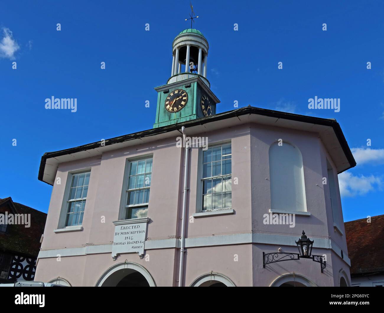 Il Pepperpot, orologio della Market House, Municipio, edificio e architettura, High St, Godalming, Waverley, Surrey, Inghilterra, Regno Unito, GU7 1AB Foto Stock