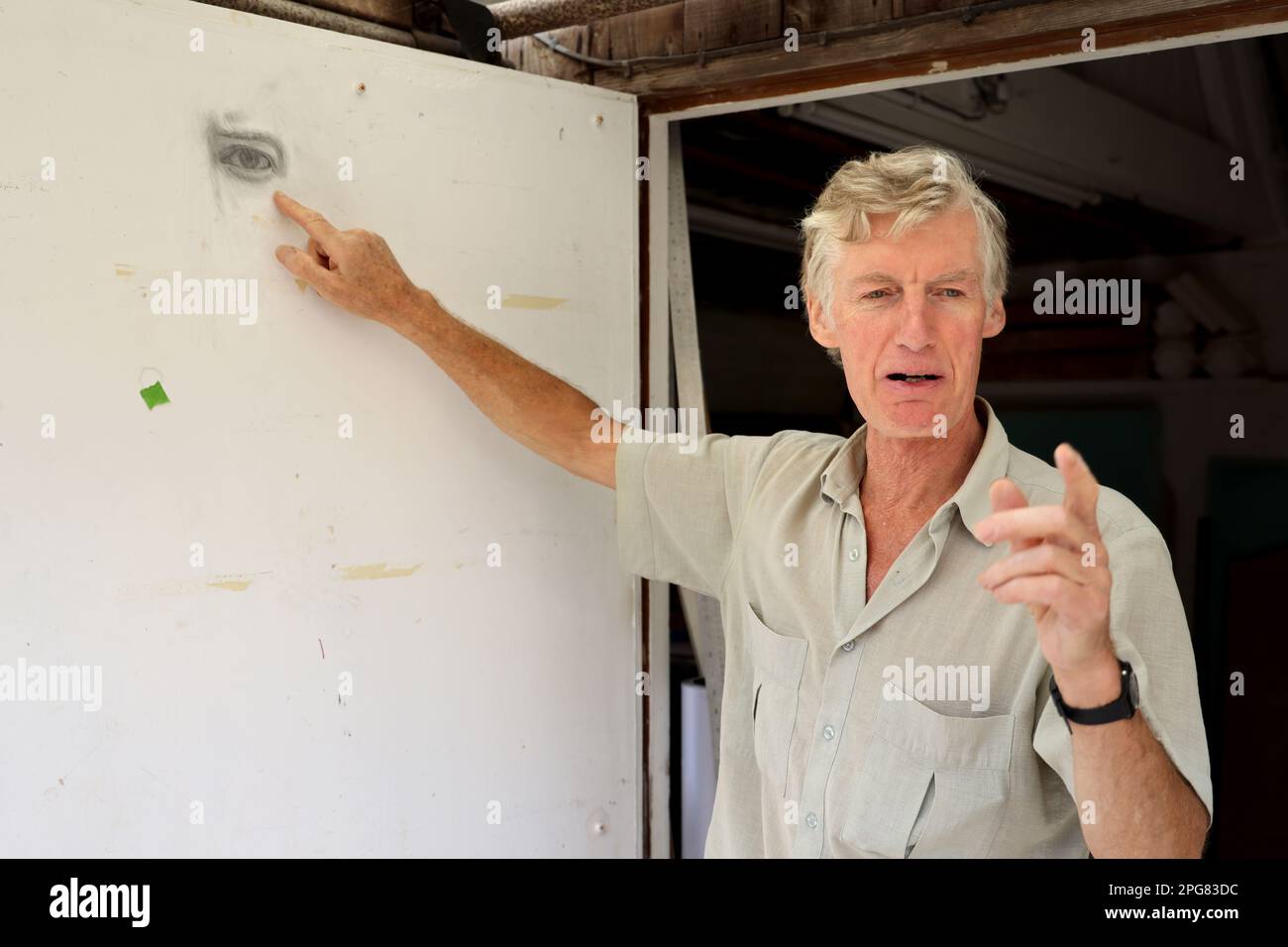 Rory Young, al suo laboratorio presso la College Farm di Cirencester. Foto Stock