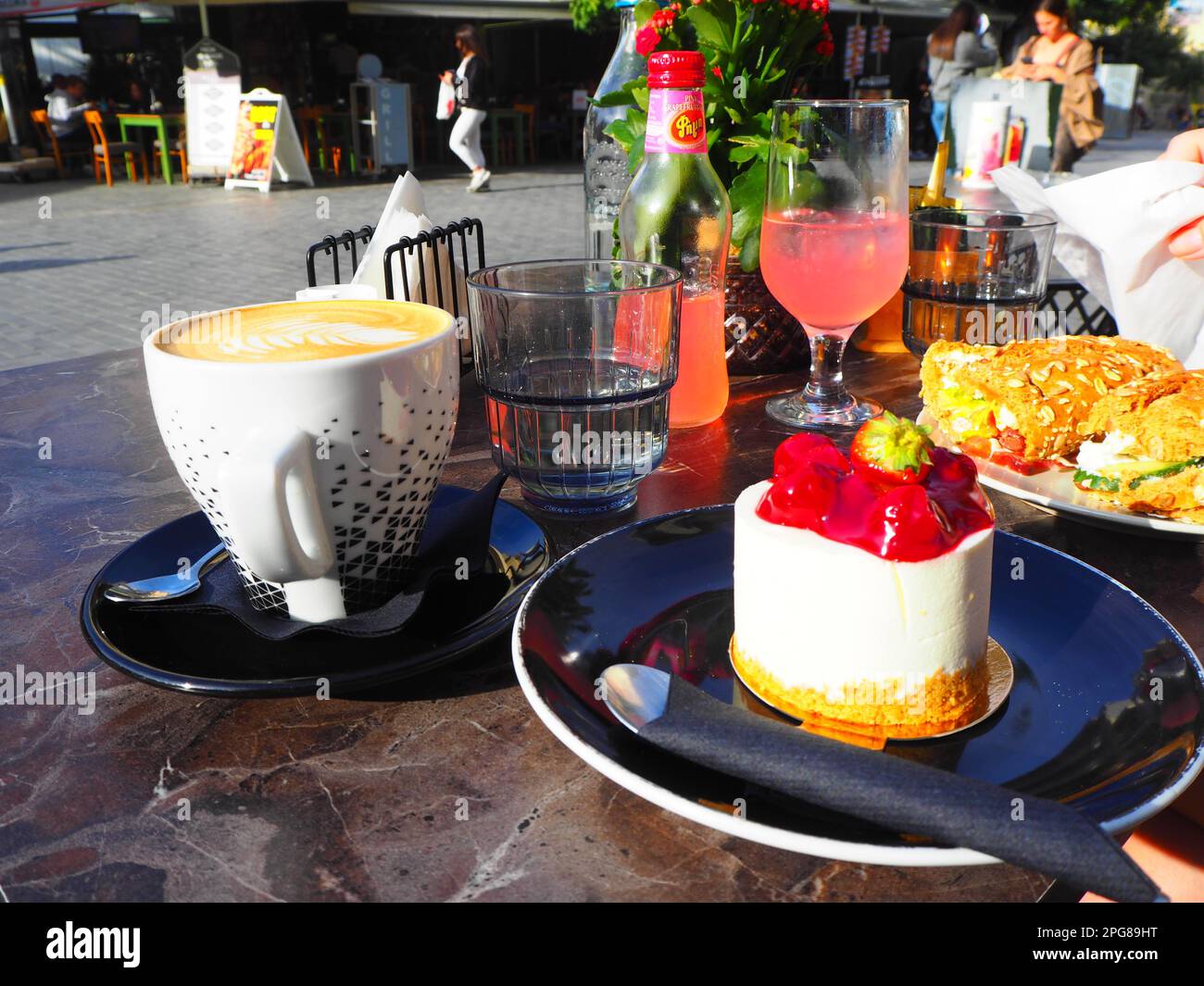 Pausa caffè a Heraklion, Creta, Mar Mediterraneo, Viaggi Grecia Foto Stock