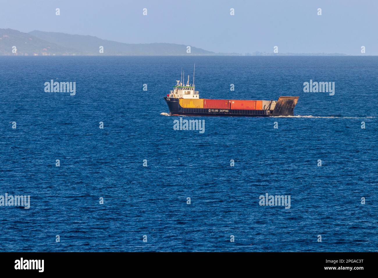 Crociera della Baia di Mogano a Roatan Honduras di proprietà di Carnival Corporaton LTD. Foto Stock