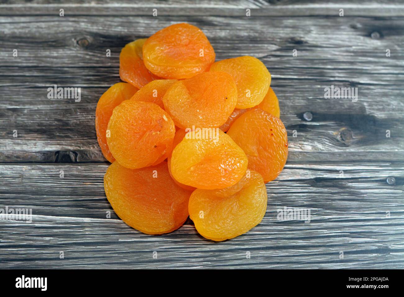 Albicocche secche frutta disidratata, di solito usata come snack, anche cotta nei dolci e usata nel mese del Ramadan come Yamesh in composta di Khoshaf, ricca di importazione Foto Stock