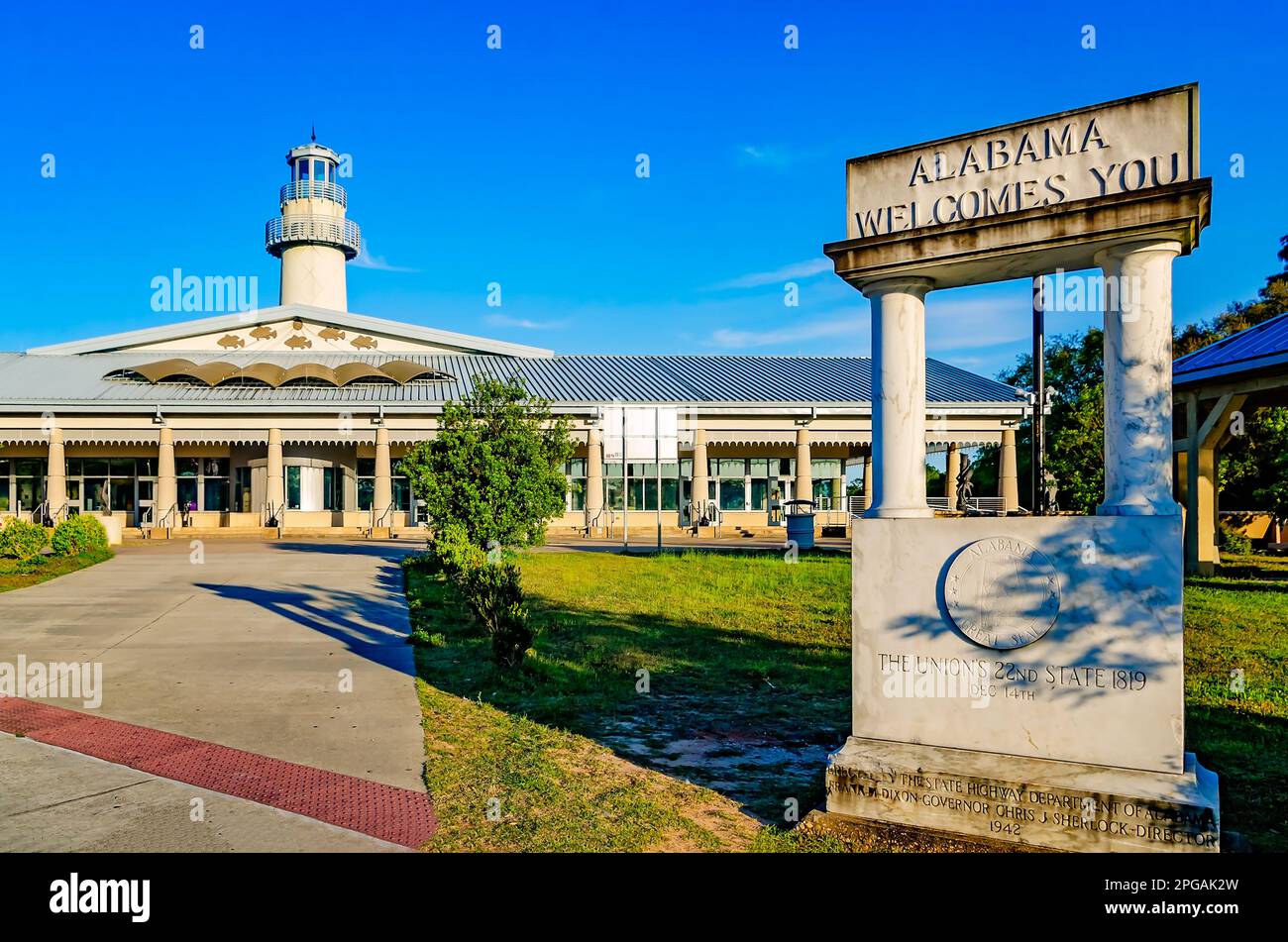 L'Alabama Welcome Center è nella foto, il 20 marzo 2023, a Grand Bay, Alabama. Il centro di accoglienza, uno degli otto dello stato, si trova sulla i-10. Foto Stock