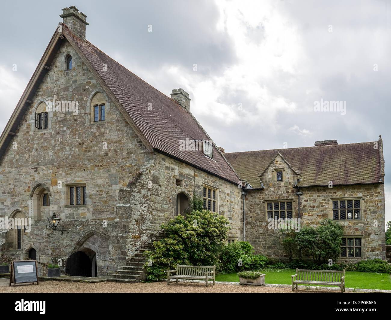 Vista esterna di Michelham Priory Foto Stock