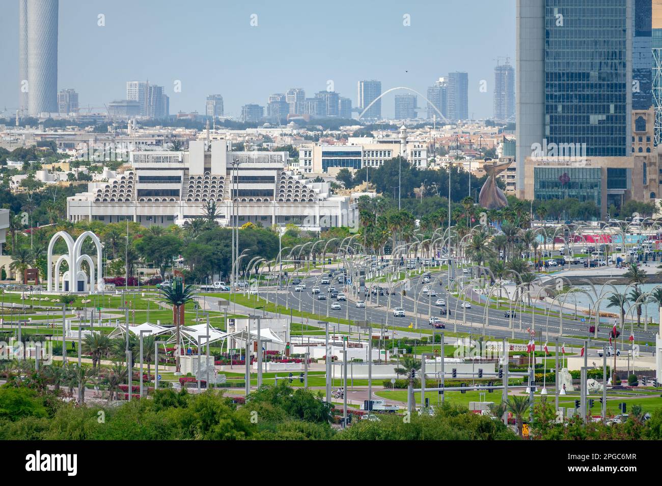 Vista aerea del QPOST Building West Bay Corniche Doha Qatar Foto Stock