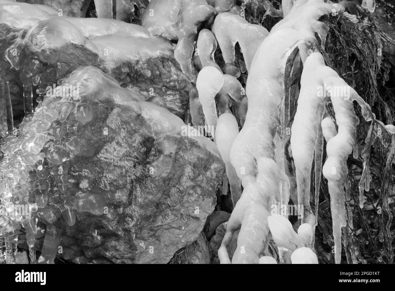 il freddo il ghiaccio, la neve nei paesaggi inverni delle montagne delle dolomiti, paesaggi di montagna. Foto Stock