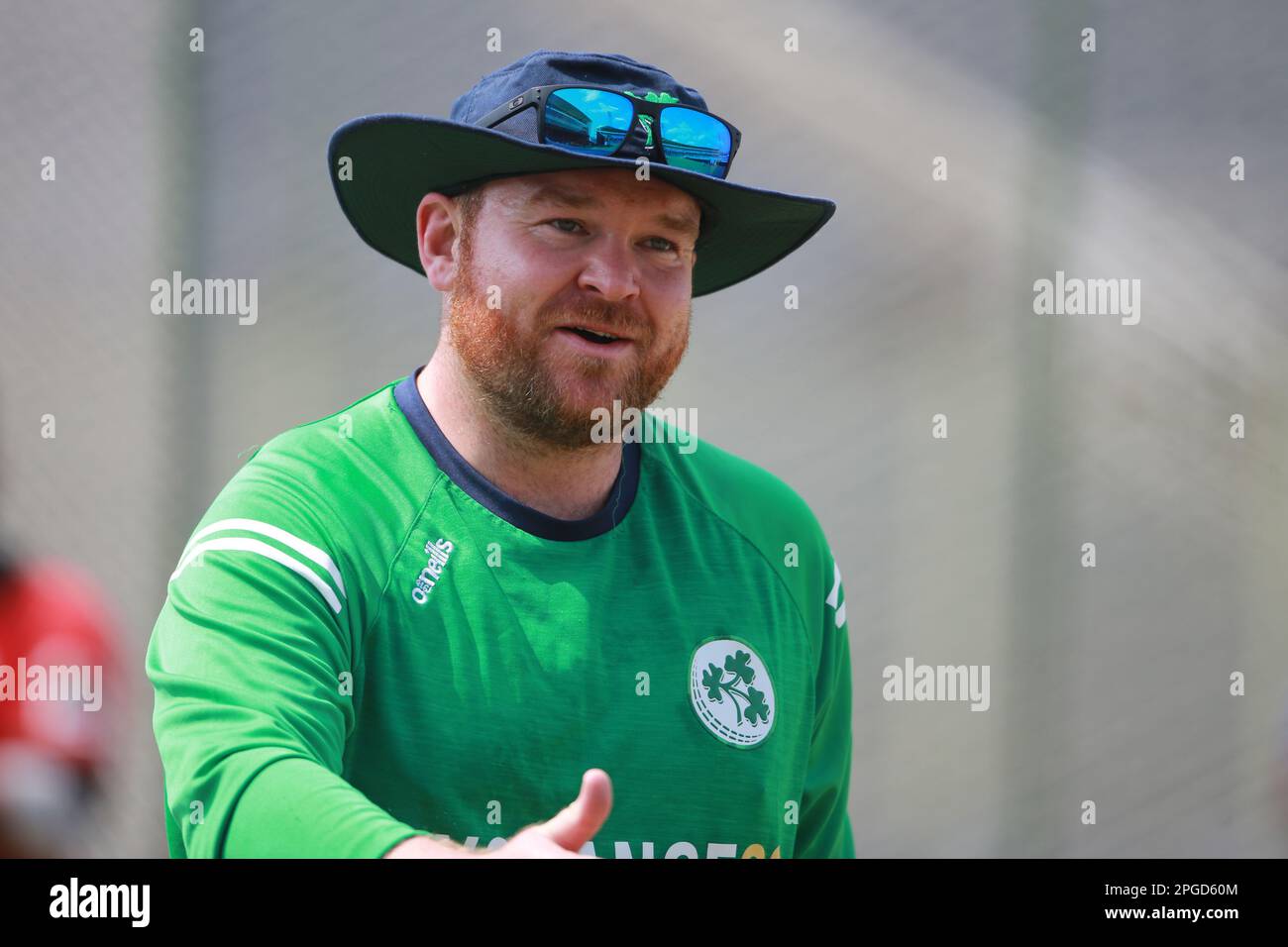 Paul Stirling durante la squadra irlandese partecipa alla pratica in vista della loro 3rd e finale partita internazionale di un giorno alla conferenza Sylhet International Stadium Foto Stock