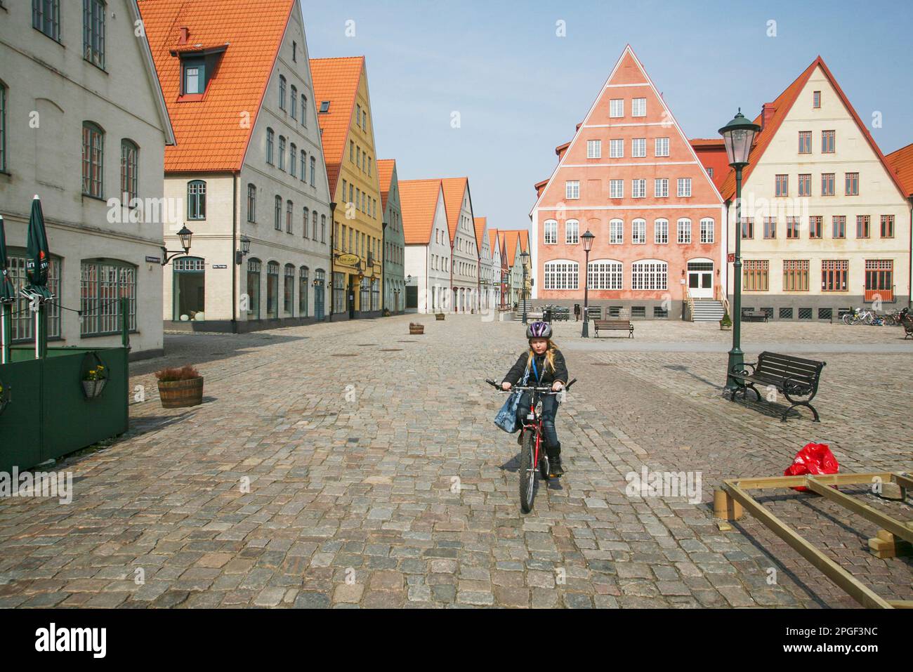 JAKRIBORG è una tenuta di alloggi a Hjärup tra Malmö e Lundin, Svezia meridionale, il progetto Jakriborg mostra somiglianze con il movimento contemporaneo del New Urbanismo ed è spesso paragonato al progetto Poundbury in Inghilterra costruito dal Principe Carlo Foto Stock