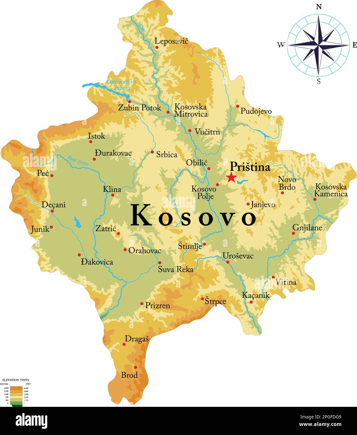 Mappa fisica molto dettagliata del Kosovo, in formato vettoriale, con tutte le forme di rilievo, regioni e grandi città. Illustrazione Vettoriale