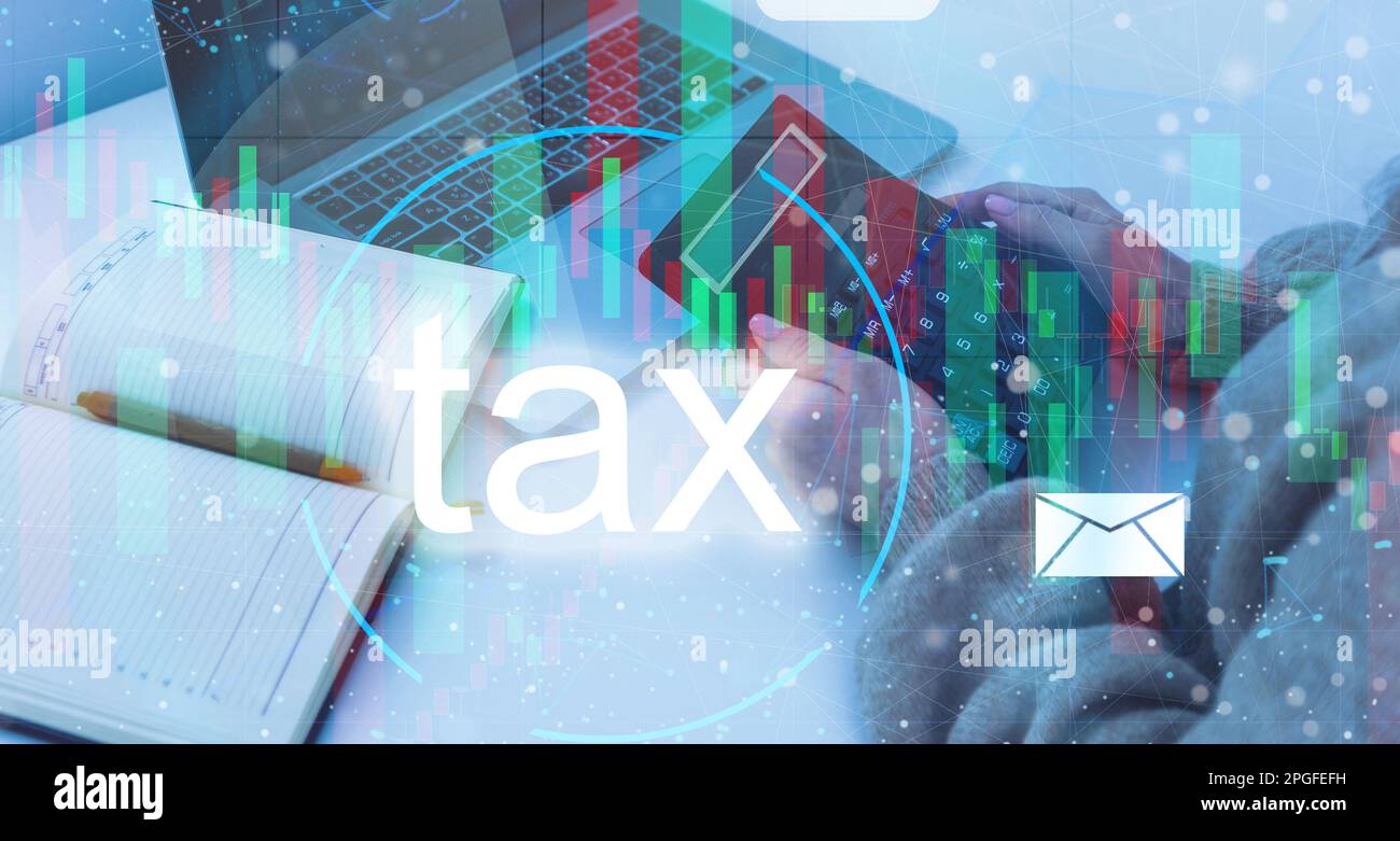Tempo FISCALE, calcolo della dichiarazione dei redditi, concetti relativi alle imposte statali. dichiarazione dei redditi online per il pagamento delle imposte schermo virtuale Foto Stock