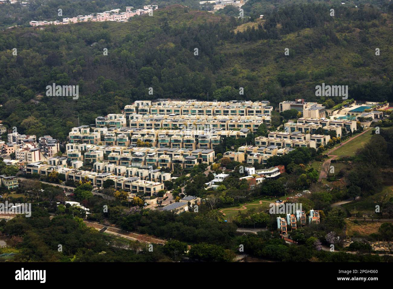 Il complesso residenziale Green nei nuovi Teritories di Hong Kong. Foto Stock