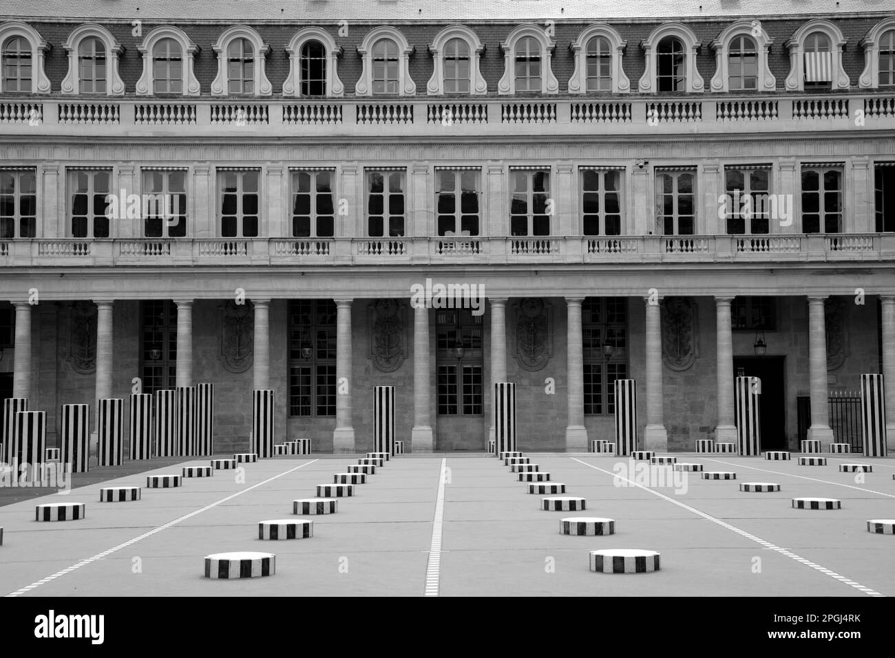 Bianco e nero Palais Royal, Parigi Foto Stock