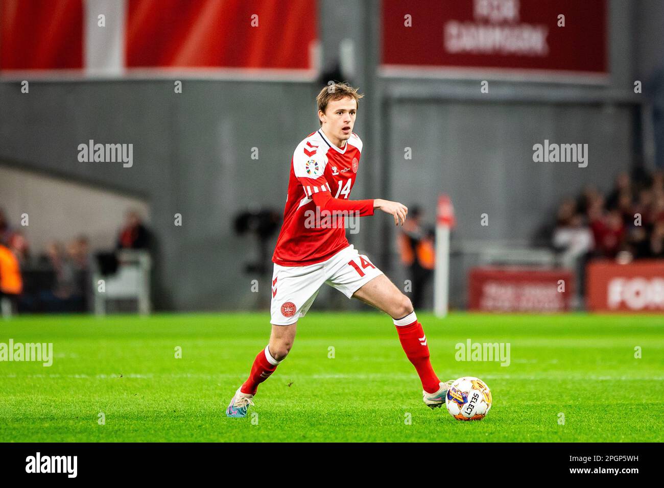 Copenaghen, Danimarca. 23rd Mar, 2023. Mikkel Damsgaard (14) di Danimarca visto durante la partita di qualificazione UEFA euro 2024 tra Danimarca e Finlandia al Parken di Copenaghen. (Photo Credit: Gonzales Photo/Alamy Live News Foto Stock