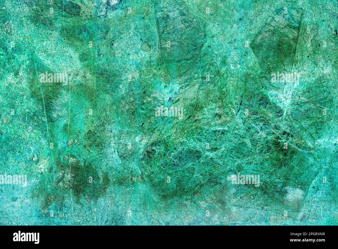 Texture di piastrelle di marmo verde con graffi. Sfondo astratto per il design. Foto Stock
